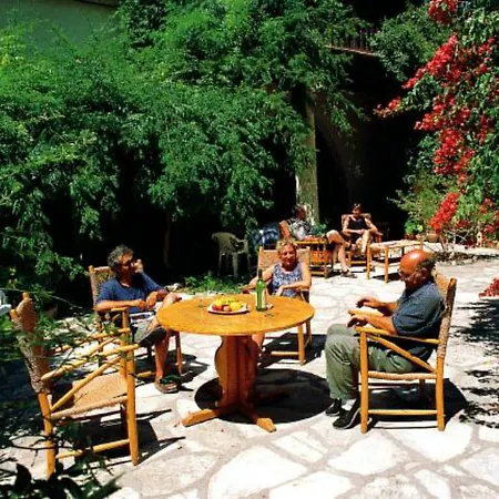 Antony's Garden House فندق مبيت وإفطار Episkopi (Limassol)