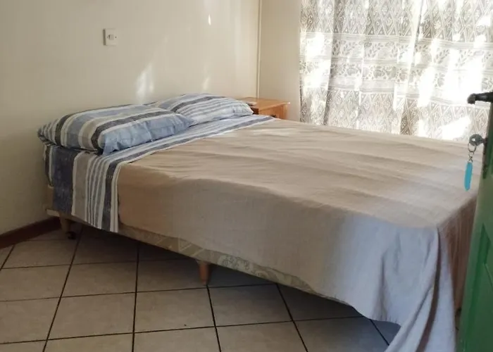 Couette-café Antony's Garden House 3*