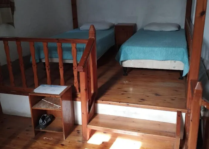 ベッド・アンド・ブレックファスト Antony's Garden House