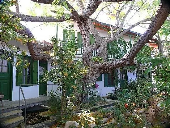 ベッド・アンド・ブレックファスト Antony's Garden House